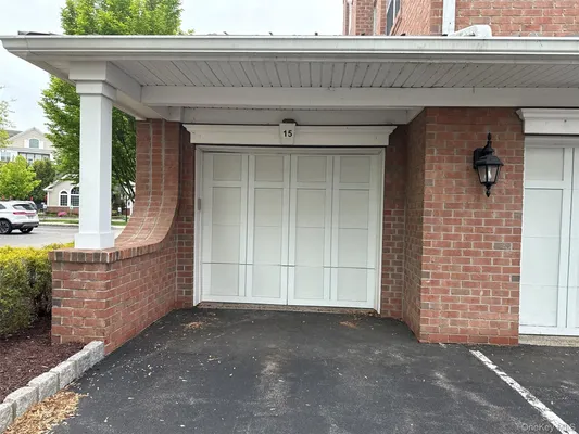Property Slideshow image 2 of 20 | 246 regency dr, Fishkill, NY, 12524