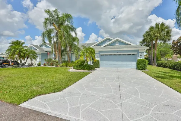 Property Slideshow image 3 of 50 | 1001 otter mill way, Sun City Center, FL, 33573
