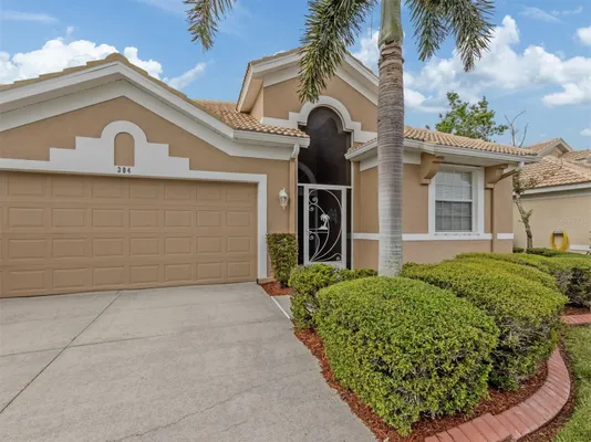 Property Slideshow image 2 of 51 | 304 langholm dr, Venice, FL, 34293