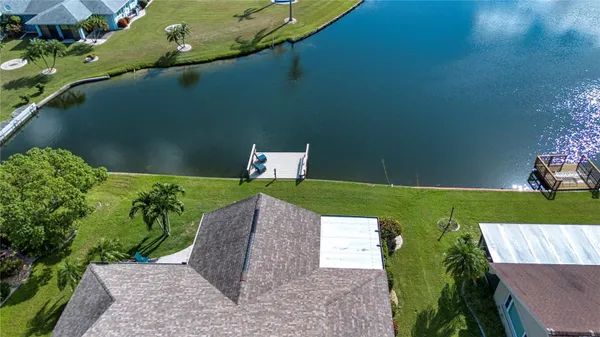 Property Slideshow image 3 of 77 | 1527 fort duquesna dr, Sun City Center, FL, 33573