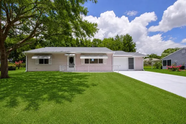 Property Slideshow image 2 of 32 | 9021 sw 108th pl, Ocala, FL, 34481