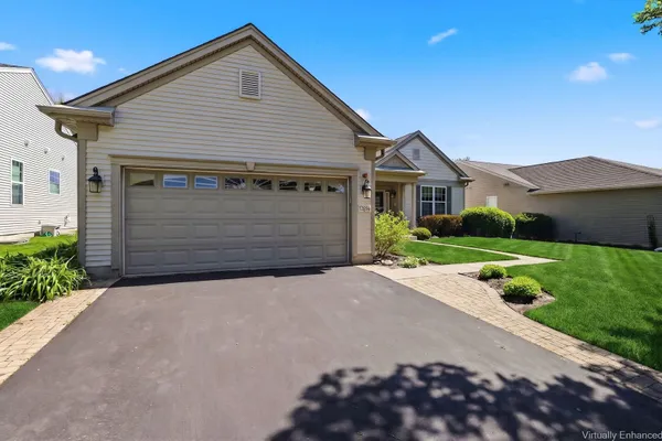 Property Slideshow image 3 of 29 | 12856 tahoe dr, Huntley, IL, 60142