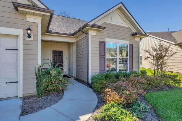 Property Slideshow image 3 of 65 | 2061 hardin pl, Spring Hill, TN, 37174