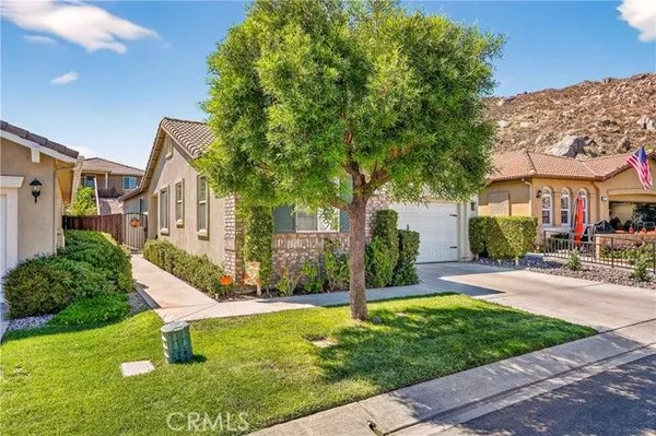 Property Slideshow image 3 of 52 | 177 janzen way, Hemet, CA, 92545