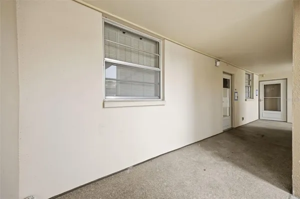 Property Slideshow image 3 of 55 | 7465 bay island dr 112, South Pasadena, FL, 33707
