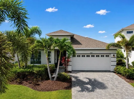 Property Slideshow image 3 of 65 | 5347 wishing arch dr, Apollo Beach, FL, 33572