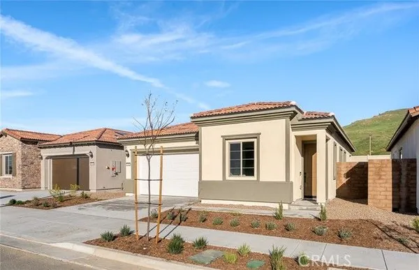 Property Slideshow image 2 of 49 | 23662 highvale dr, Corona, CA, 92883