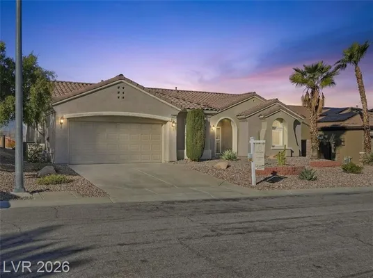 Property Slideshow image 3 of 44 | 2069 colvin run dr, Henderson, NV, 89052