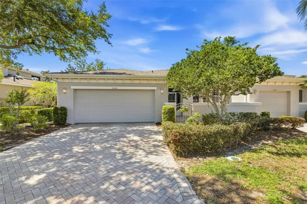 Property Slideshow image 2 of 80 | 2410 kensington greens dr 5, Sun City Center, FL, 33573