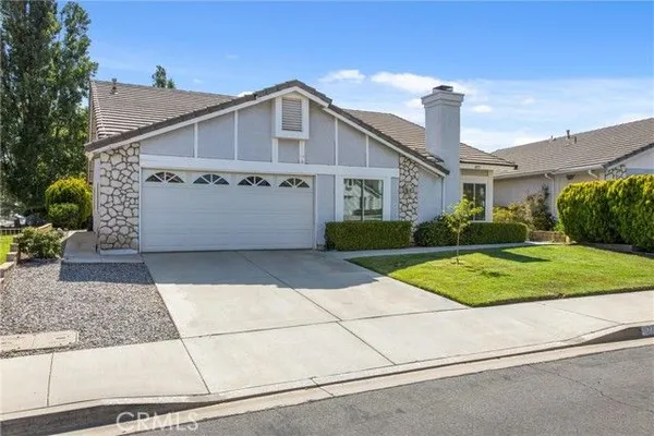 Property Slideshow image 3 of 61 | 10715 cherry hls, Cherry Valley, CA, 92223