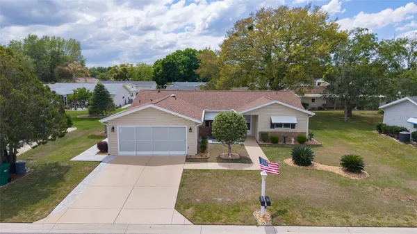 Property Slideshow image 3 of 43 | 17864 se 106th ter, Summerfield, FL, 34491