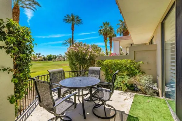 Property Slideshow image 2 of 29 | 55334 riviera, La Quinta, CA, 92253