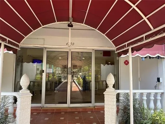 Property Slideshow image 2 of 28 | 4750 nw 22nd ct apt 410, Lauderhill, FL, 33313