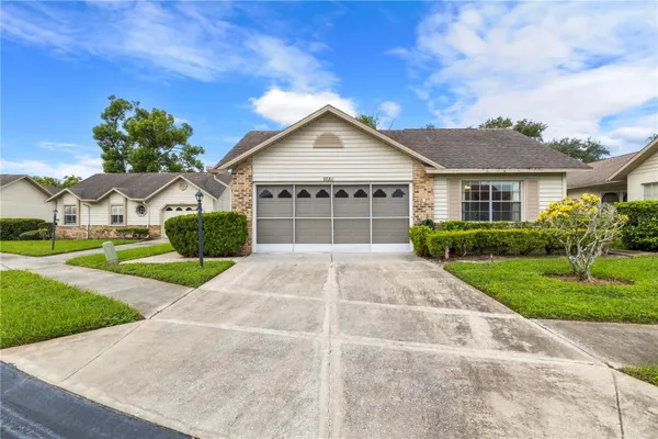 Property Slideshow image 3 of 51 | 4739 carrington ct, New Port Richey, FL, 34655
