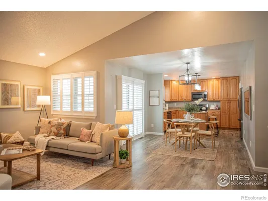 Property Slideshow image 2 of 27 | 13866 e linvale pl a, Aurora, CO, 80014