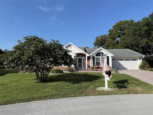 Property Slideshow image 2 of 76 | 11651 sw 77th cir, Ocala, FL, 34476