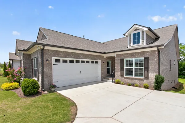 Property Slideshow image 2 of 50 | 6541 frye ln, Hermitage, TN, 37076