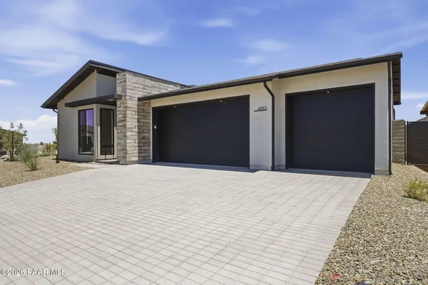 Property Slideshow image 2 of 41 | 4993 n conrad pl, Prescott Valley, AZ, 86314