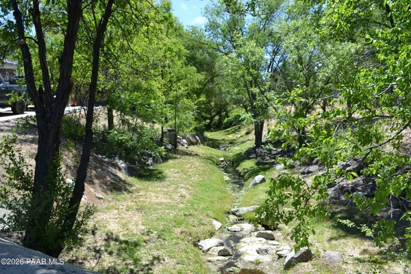Property Slideshow image 2 of 10 | 1967 e mountain dells dr, Prescott, AZ, 86301