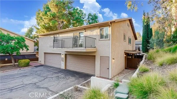 Property Slideshow image 2 of 35 | 28531 via princesa d, Murrieta, CA, 92563