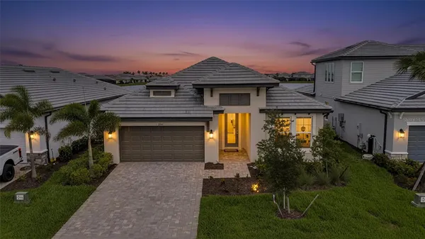 Property Slideshow image 2 of 65 | 17241 savory mist cir, Bradenton, FL, 34211