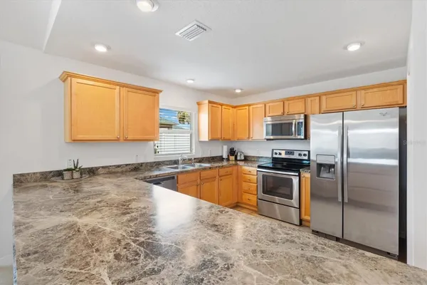 Property Slideshow image 3 of 27 | 3331 overland ter, The Villages, FL, 32163