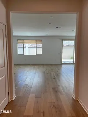 Property Slideshow image 2 of 24 | 28907 terrane ct, Santa Clarita, CA, 91351