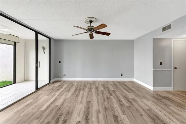 Property Slideshow image 3 of 14 | 1950 sw palm city rd 5104, Stuart, FL, 34994