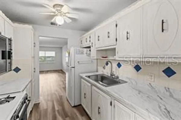Property Slideshow image 2 of 28 | 5257 81st ln 17, St Petersburg, FL, 33709