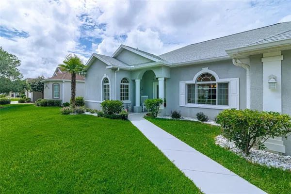 Property Slideshow image 2 of 43 | 5622 nw 27th pl, Ocala, FL, 34482
