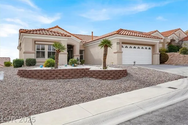 Property Slideshow image 3 of 41 | 10713 brinkwood ave, Las Vegas, NV, 89134