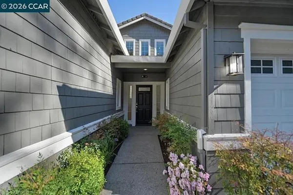 Property Slideshow image 3 of 55 | 6415 horsemans canyon dr, Walnut Creek, CA, 94595