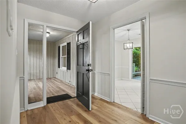 Property Slideshow image 3 of 57 | 12 lanyard ct, Savannah, GA, 31411