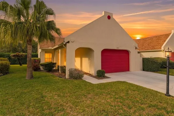 Property Slideshow image 2 of 53 | 11541 orleans ln, Port Richey, FL, 34668