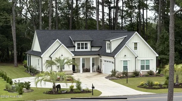 Property Slideshow image 2 of 80 | 1220 n middleton dr, Calabash, NC, 28467