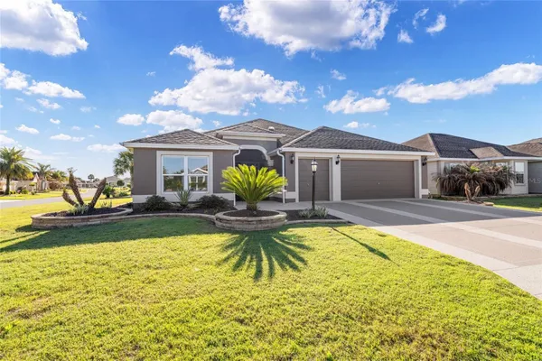 Property Slideshow image 3 of 48 | 3983 mcdowell dr, The Villages, FL, 32163