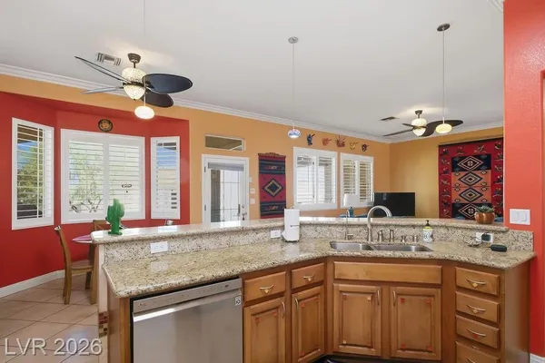 Property Slideshow image 2 of 63 | 10304 willamette pl, Las Vegas, NV, 89134