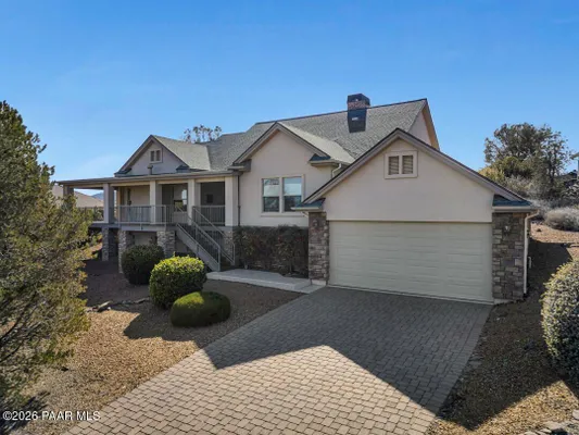 Property Slideshow image 3 of 51 | 253 thoroughbred dr d, Prescott, AZ, 86301