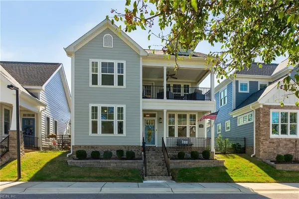 Property Slideshow image 2 of 26 | 110 creek ln, Suffolk, VA, 23435