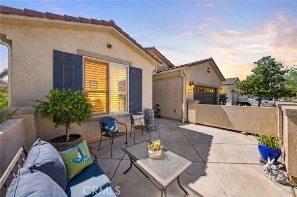 Property Slideshow image 3 of 51 | 1467 via rojas, Hemet, CA, 92545