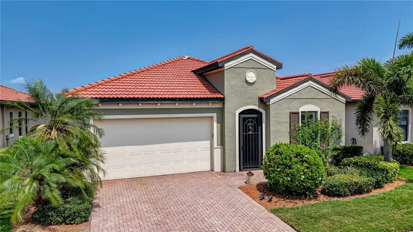 Property Slideshow image 3 of 78 | 24252 gallberry dr, Venice, FL, 34293