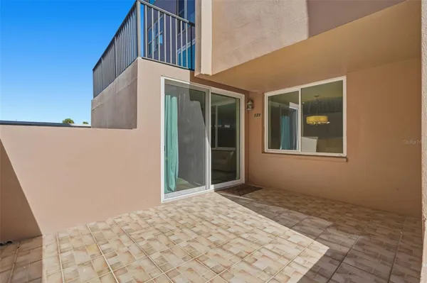 Property Slideshow image 2 of 18 | 632 edgewater dr 135, Dunedin, FL, 34698