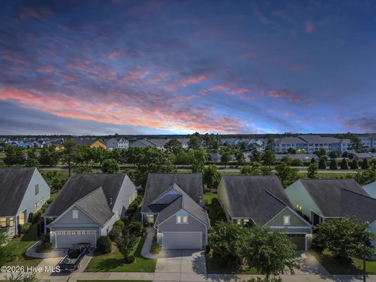 Property Slideshow image 2 of 61 | 3708 old sand mine dr, Wilmington, NC, 28412