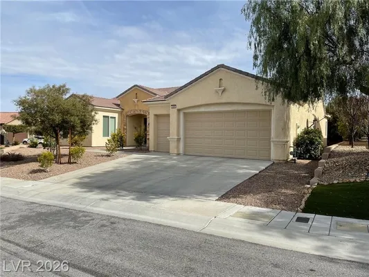 Property Slideshow image 2 of 46 | 2084 clearwater lake dr, Henderson, NV, 89044