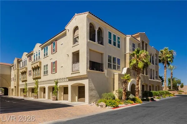 Property Slideshow image 2 of 65 | 2555 hampton rd 3308, Henderson, NV, 89052