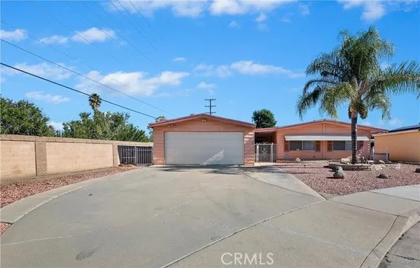 Property Slideshow image 2 of 28 | 1104 carrotwood ct, Hemet, CA, 92545