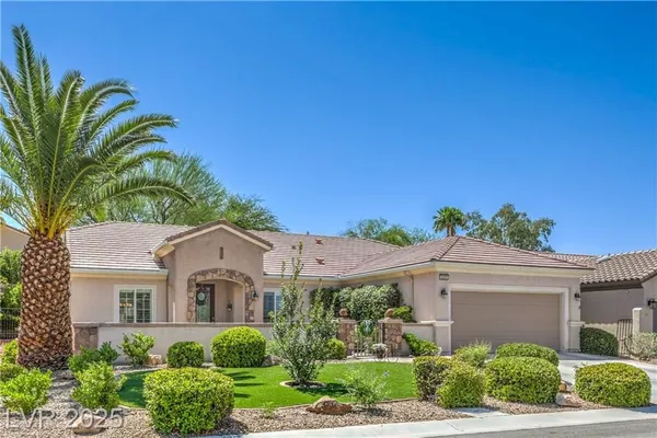 Property Slideshow image 2 of 39 | 2225 blackburn hills ave, Henderson, NV, 89044