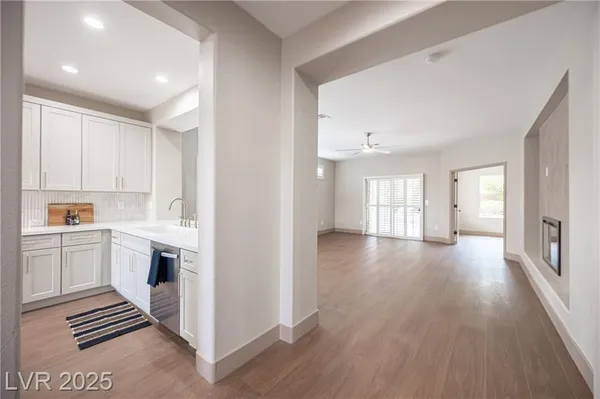 Property Slideshow image 2 of 27 | 1977 high mesa dr, Henderson, NV, 89012