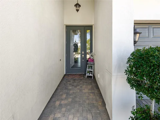 Property Slideshow image 3 of 61 | 15452 santa pola dr, Wimauma, FL, 33598