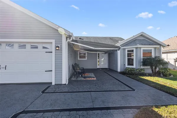 Property Slideshow image 2 of 31 | 3104 burbank ln, The Villages, FL, 32162